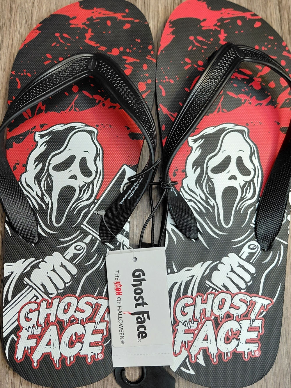 Bioworld Ghost Face Scream Horror Slasher Halloween Movie Flip Flops Red Black
